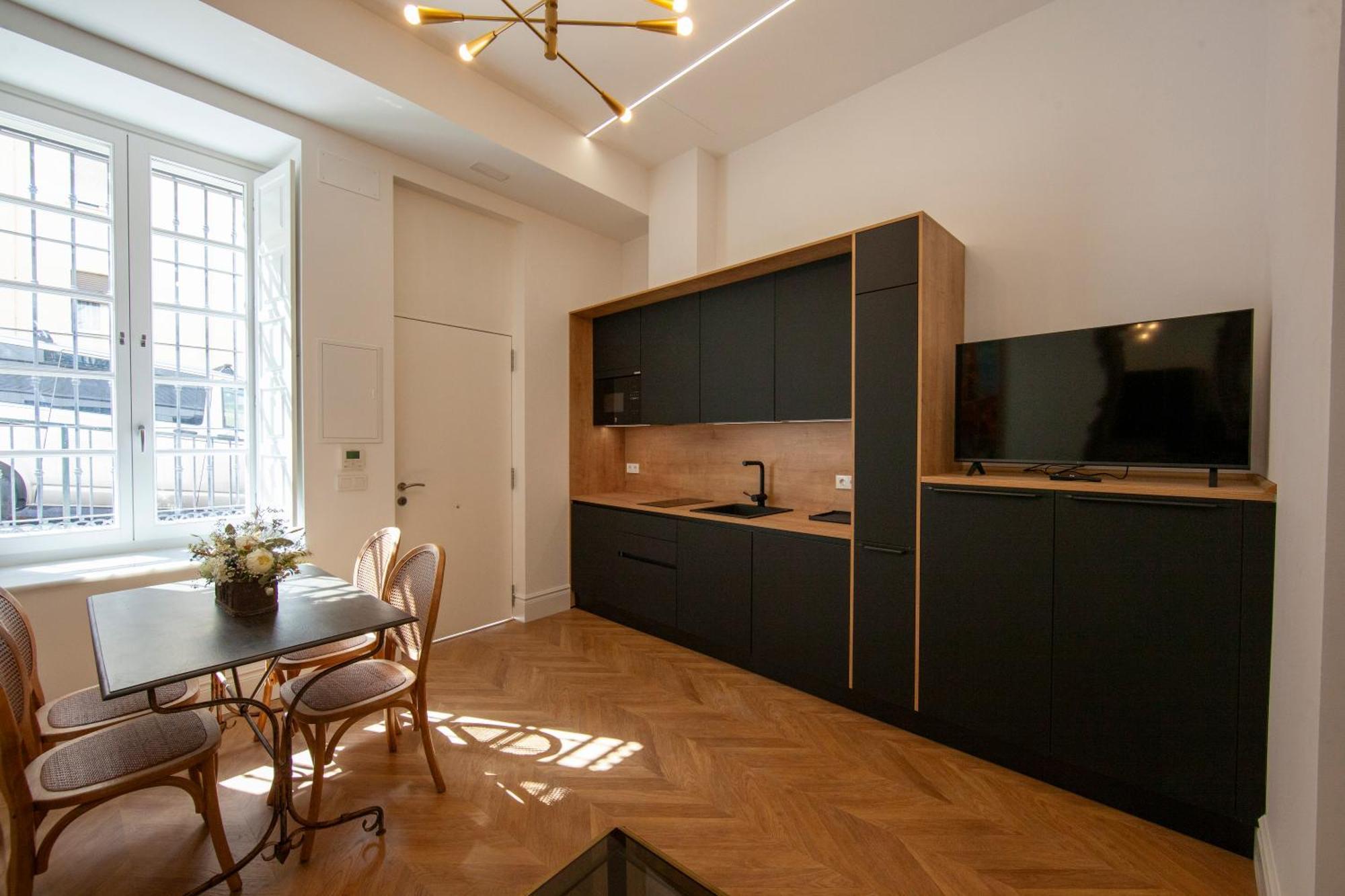 Pries Homes - Center Beach Malaga Luaran gambar