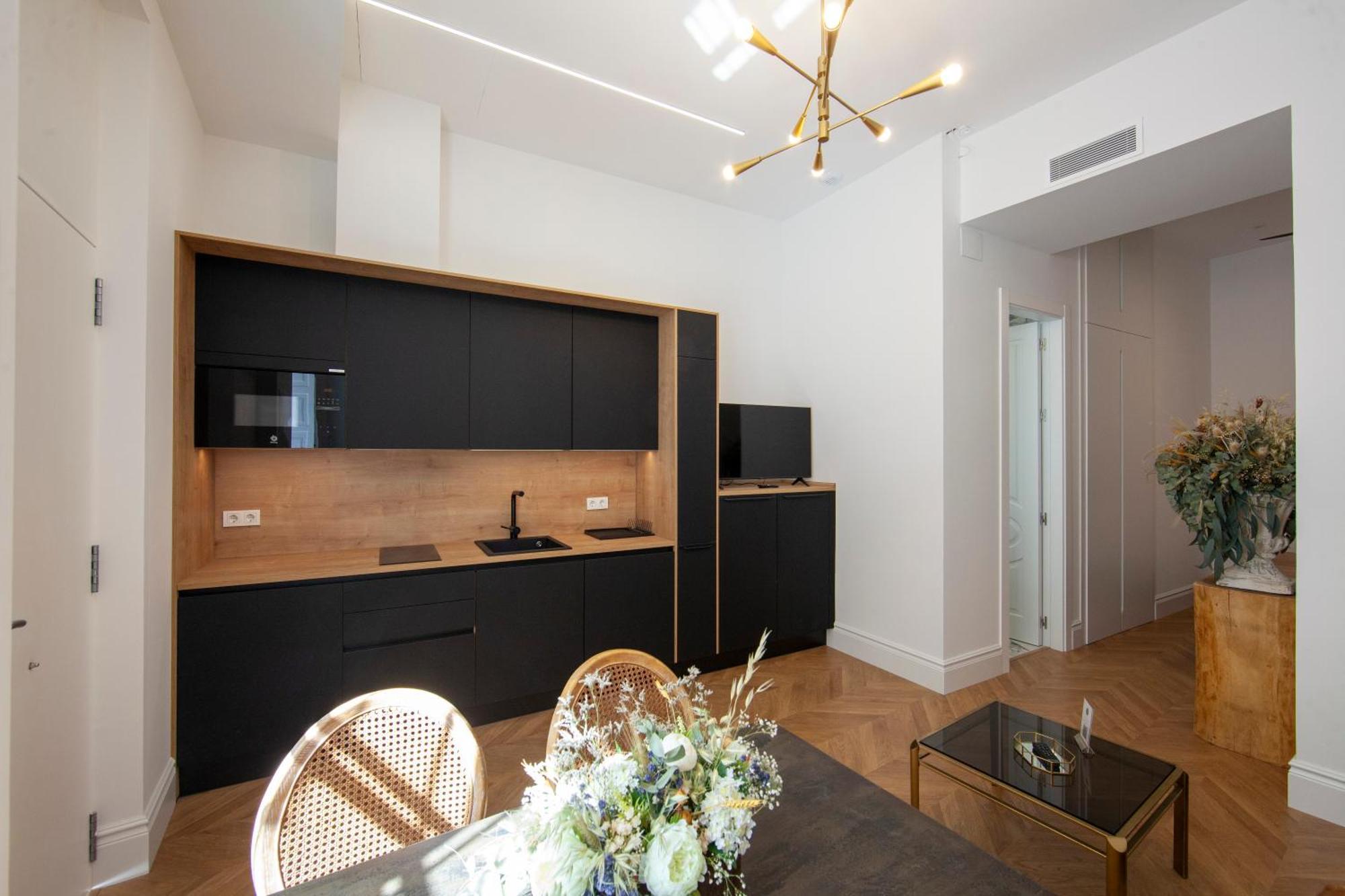 Pries Homes - Center Beach Malaga Luaran gambar