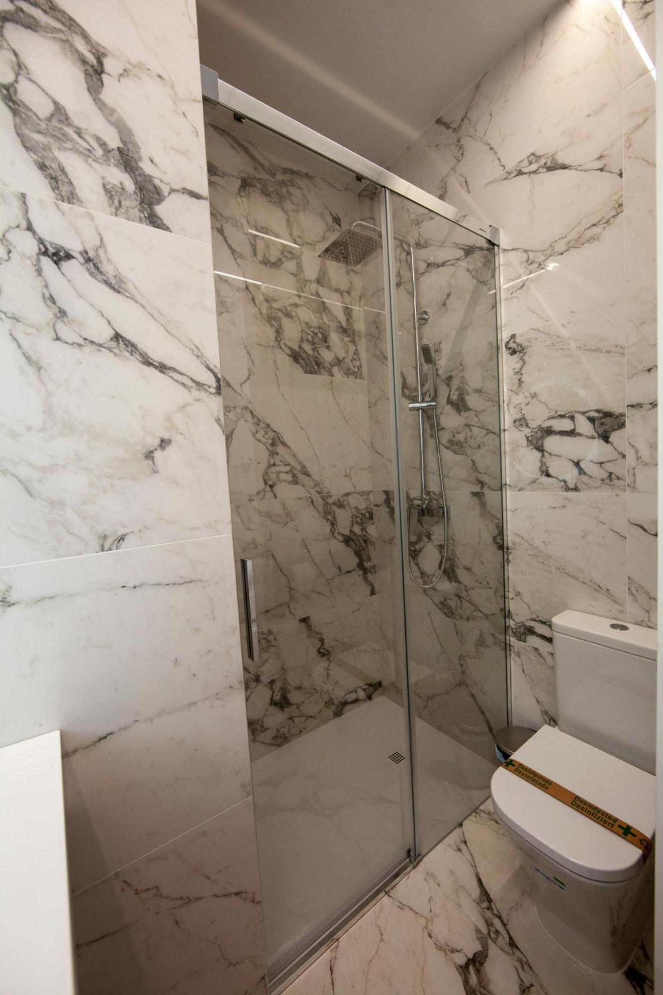 Pries Homes - Center Beach Malaga Luaran gambar